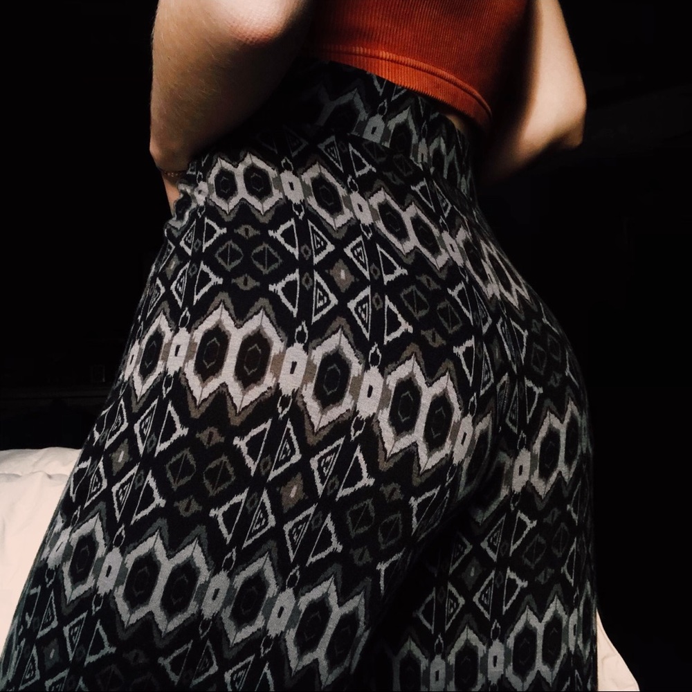 Mossimo Flowy High Waisted Patterned Palazzo Pants - image 3